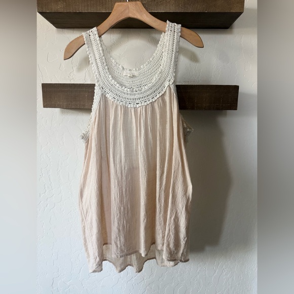 boutique Tops - Crochet gauzy muslin tan beige tank,sleeveless beachy blouse•••neutral,LARGE